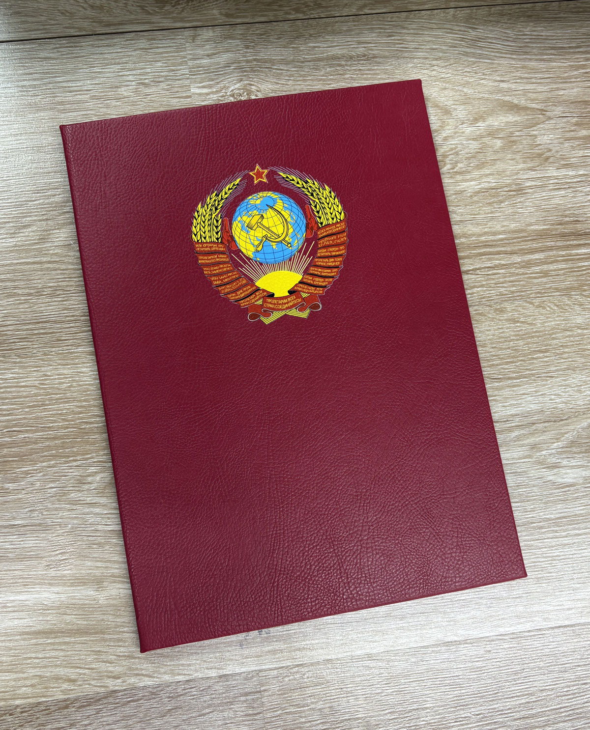 Варианты исполнения твердой обложки